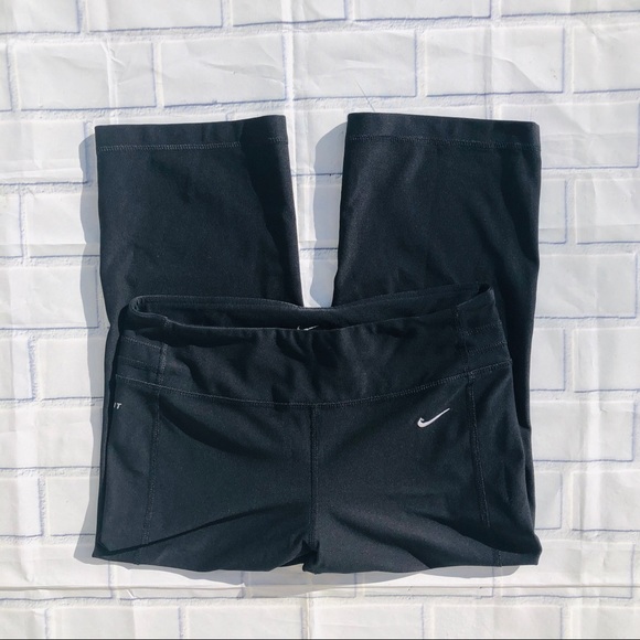 Nike Pants - Black Women's Nike Crop Pants Size X-Small